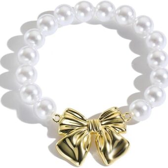 Bow Bracelet for Women Gold Pearl Bracelet Dainty Pearl Jewelry Gifts for Teen Girls Mother's Day Gift for Mother Sister Friend