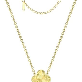 Clover Pendant Necklace for Women 18K Gold Plated Four Leaf Clover Necklace Lucky Simple Dainty Jewelry Gifts for Women