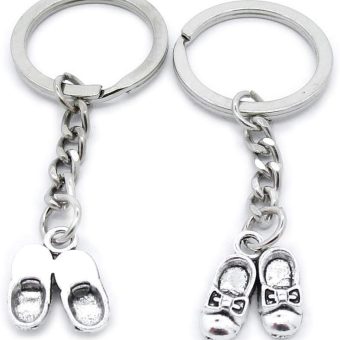 1 PCS Antique Silver Keyrings Keychains Key Ring Chains Tags Clasps AA461 Children Cloth Shoes