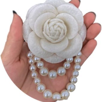 Vintage Wool Camellia Flower Pearl Tassel Brooches Pin Bracelet,Hairpin Headpieces Brooch Shawl Pins Wedding Party Gift Dainty Elegant Lapel Pins Dress Suit Clothes Accessories