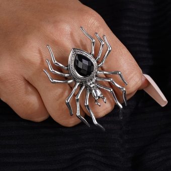 Jumwrit Spider Ring for Women Vintage Knuckle Ring Black Rhinestone Finger Ring Silver Extra Big Spider Ring Daily Festival Accessory for Girl