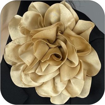 Dainty Satin Fabric Rose Flower Brooches Elegant Camellia Flower Large Brooch Lapel Pins Wedding Party Dance Banquet for Women Dress Suit Ceremony Clothes Accessories Jewelry