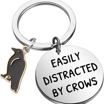 TGBJE Crow Gift Crow Bird Jewelry Crow Mom Gift Easily Distracted By Cows Keychain Raven Bird Lover Gift Birdwatching Gift