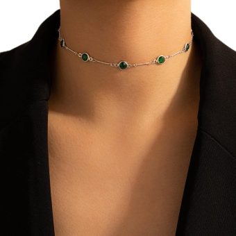 Boho Emerald Crystal Choker Necklace Green Rhinestone Collar Necklaces Green Emerald Gemstone Necklace Short Rhinestone Necklace Jewelry for Women and Girls